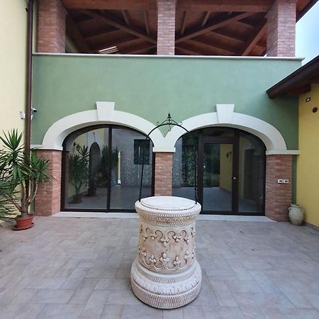 Paradiso Degli Ulivi B&B Peschiera del Garda Exterior photo